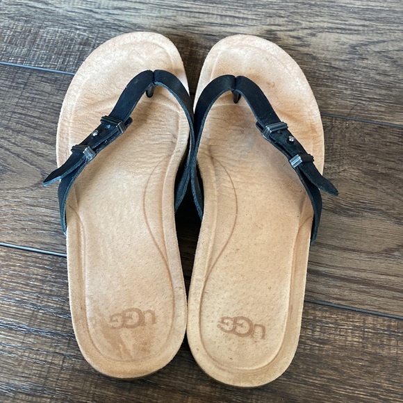 UGG sandals - Picture 2 of 5